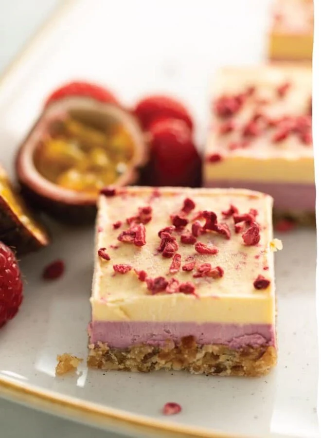 Nats Rawline raspberry & passionfruit cakes 130 g - Image 2