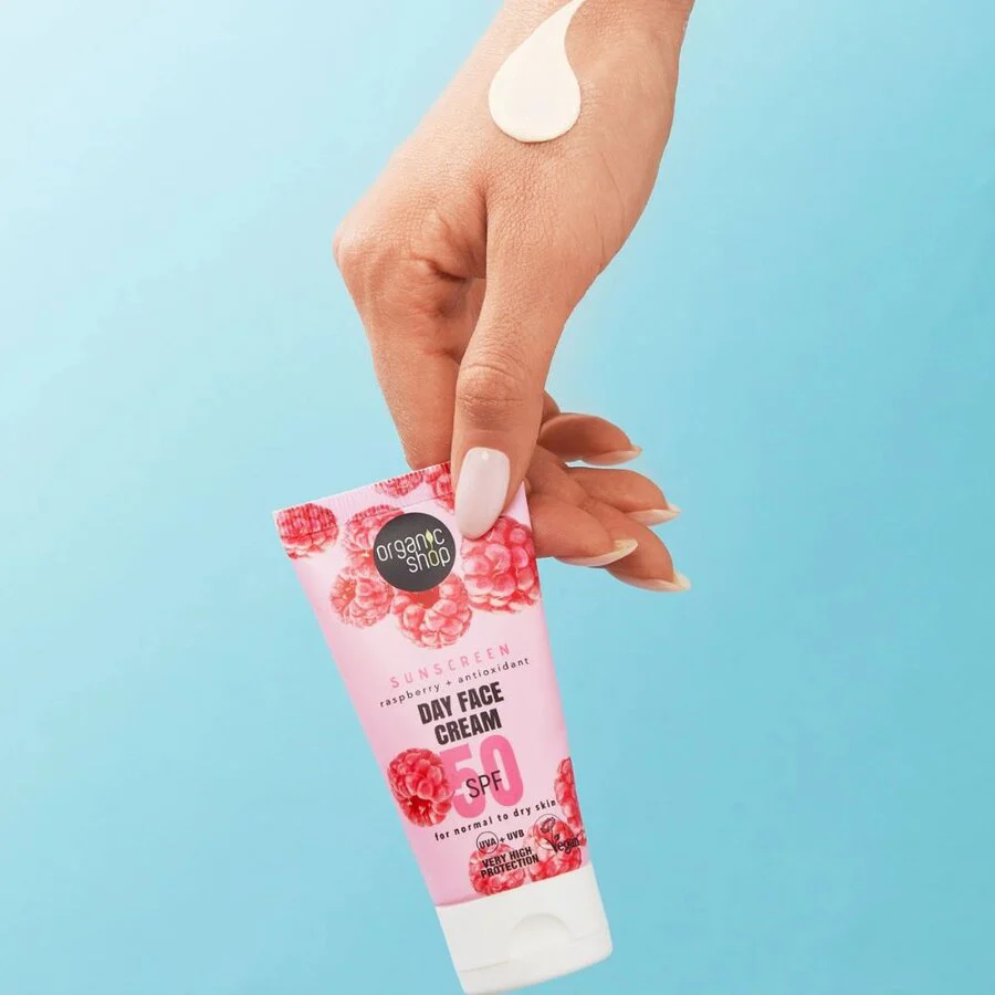Organic Shop sunscreen raspberry face cream SPF50 50 ml - Image 3